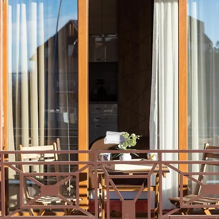 Premier 1 - Milmari *